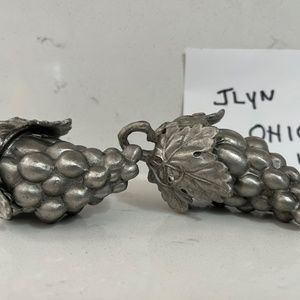 Arthur Court "Grapes & Leaves"  Salt & pepper retired 1991 Rare